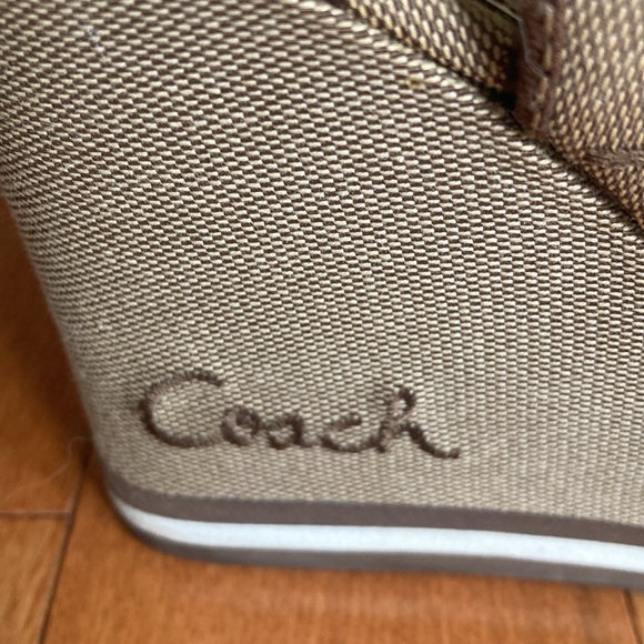 Coach wedge heels 8.5 - Picture 3 of 9